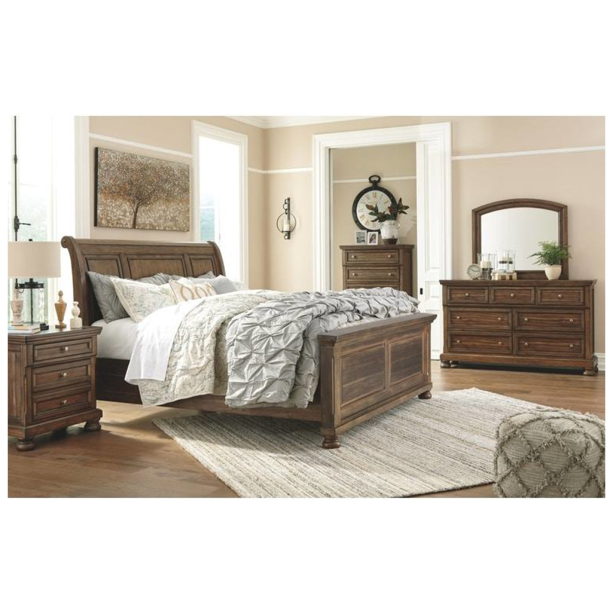Flynnter Dresser - Image 3