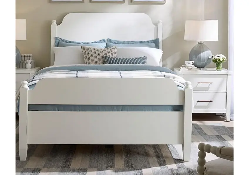 Pure Maple Poster Bed - 184-559-955-922